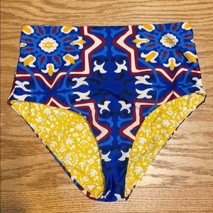 Reversible high-waisted swim bottoms
